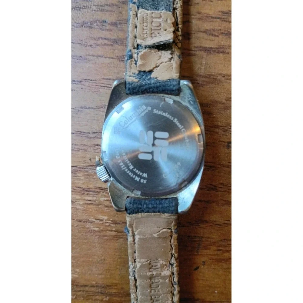 Columbia Watch-Water Resistant-Stainless Steel Caseback- CL 1209‎ - Works - READ